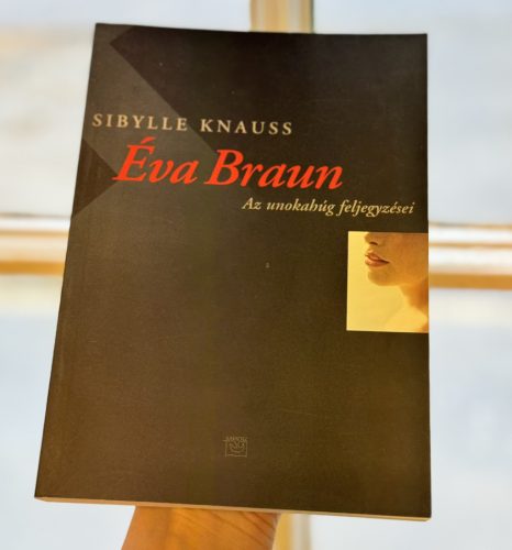 Knauss: Éva Braun